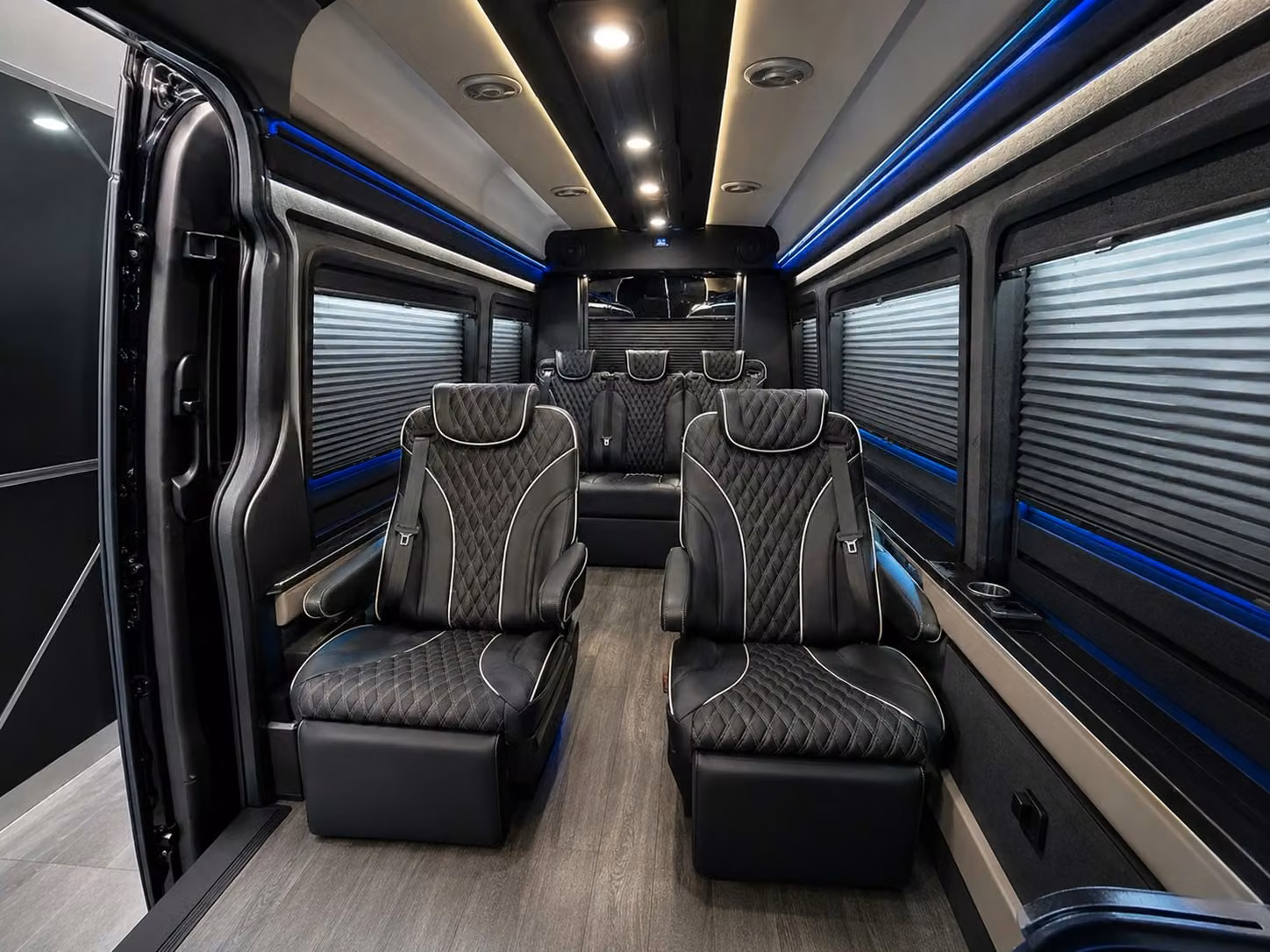 booking airport transportation for salinas sports teams school groups and tour travelers is simple