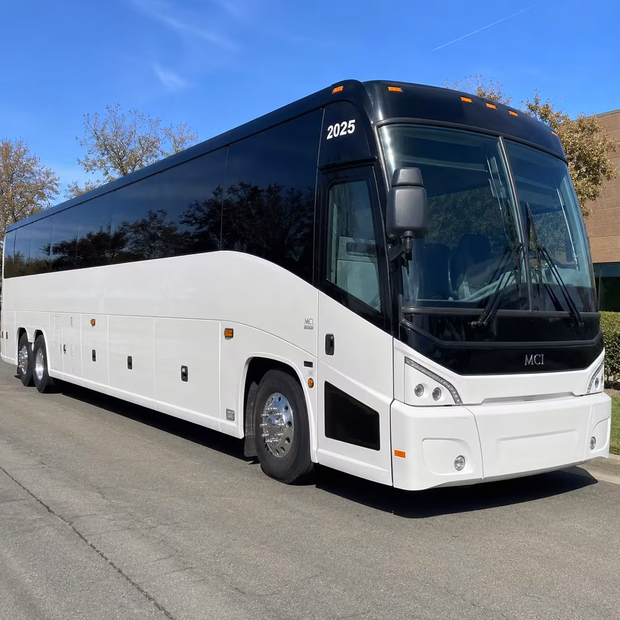 salinas sunday shuttle services that keep your congregation moving