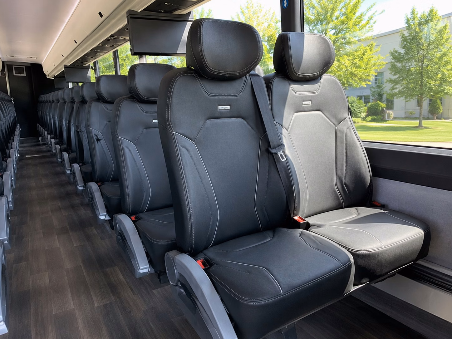 you can find and book prom transportation in salinas and any nearby city